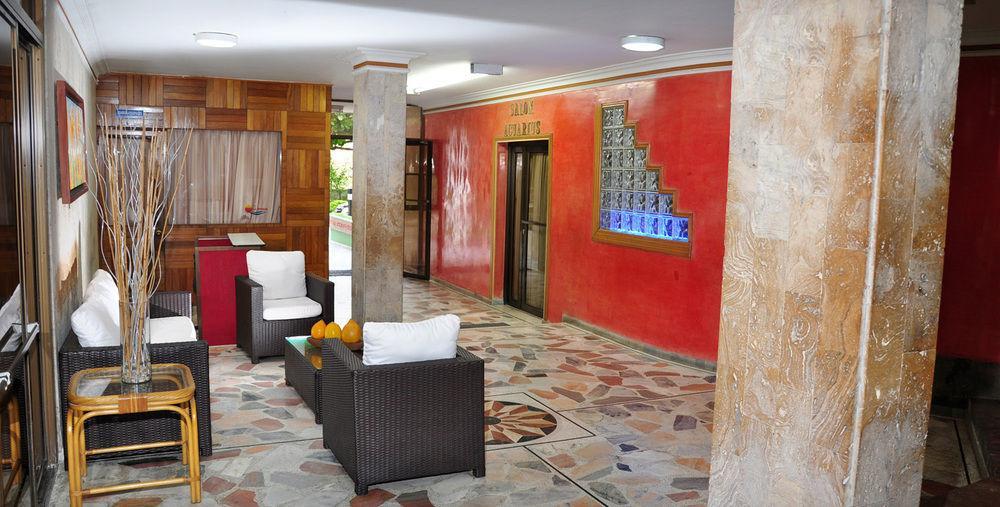 Hotel La Riviera Santa Marta  Exteriör bild