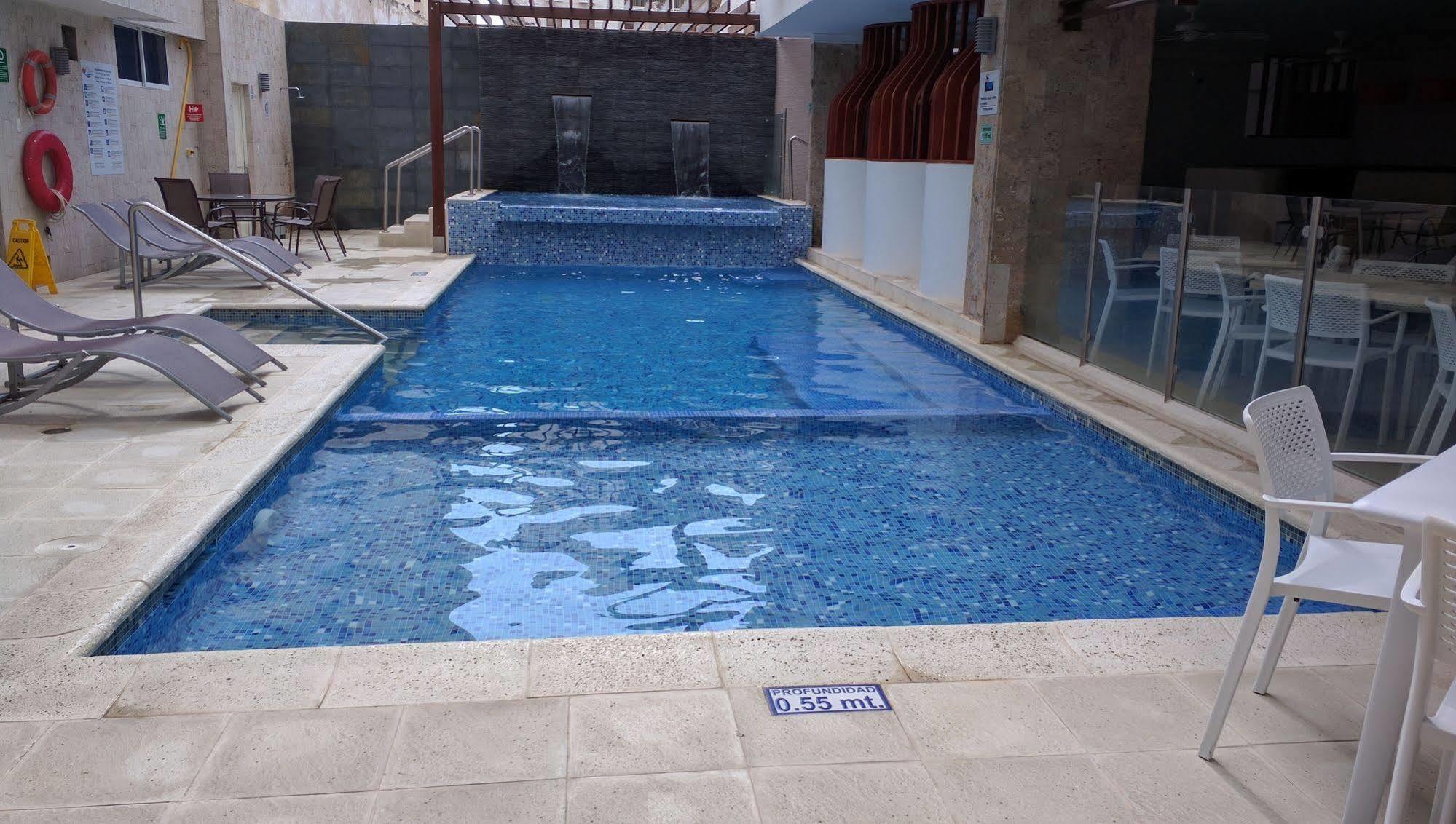 Hotel La Riviera Santa Marta  Exteriör bild
